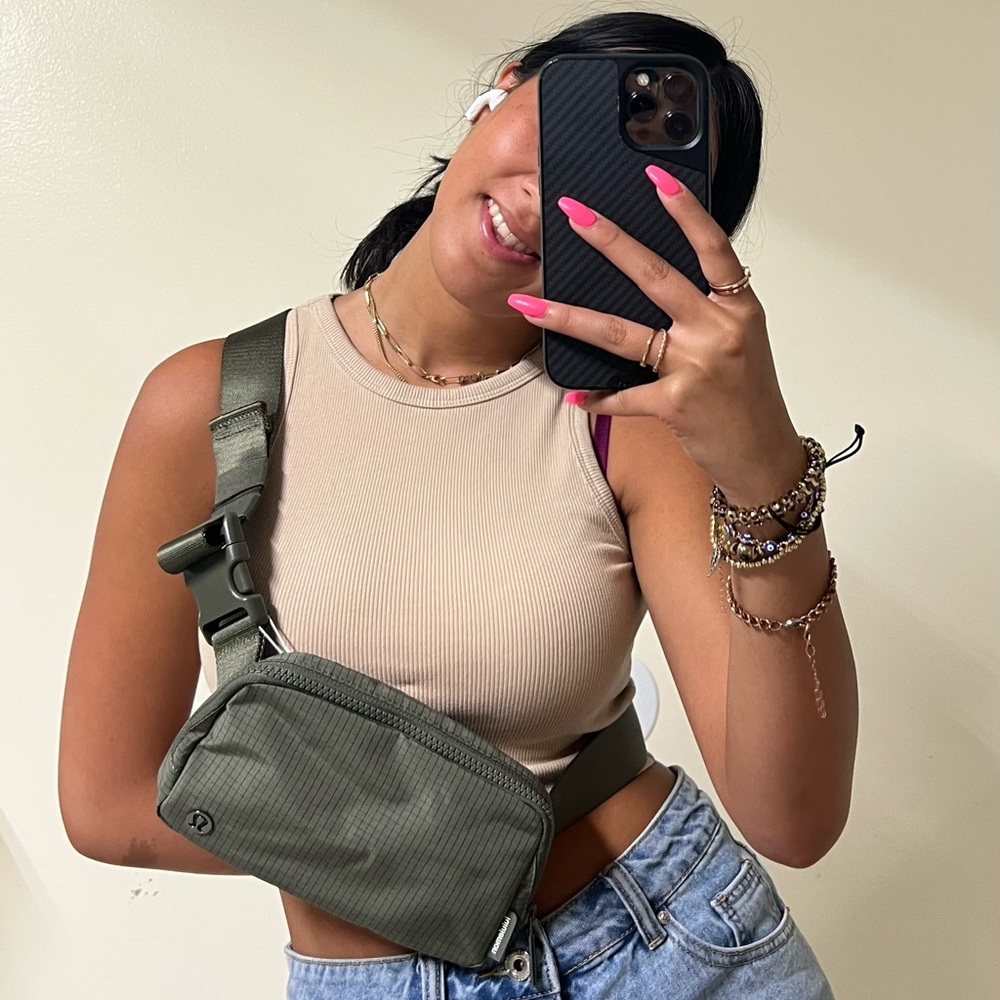 Lululemon belt bag carob checker pattern